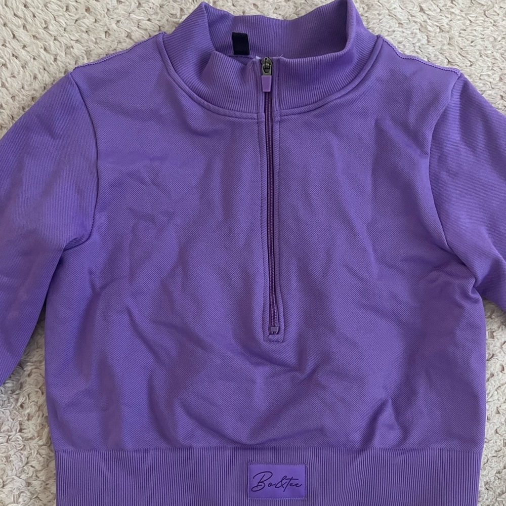Bo&Tee Cropped Jacket